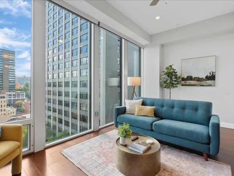 Cozysuites Roomy 1Br, Ppg Paints Arena, Pitts พิตต์สเบิร์ก ภายนอก รูปภาพ